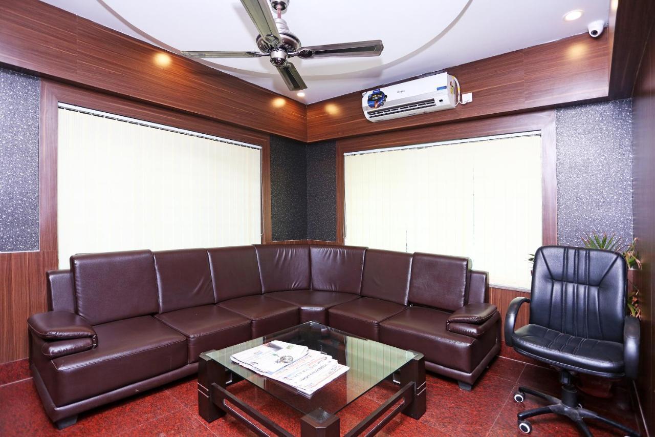 Hotel Railview בובנשוואר מראה חיצוני תמונה