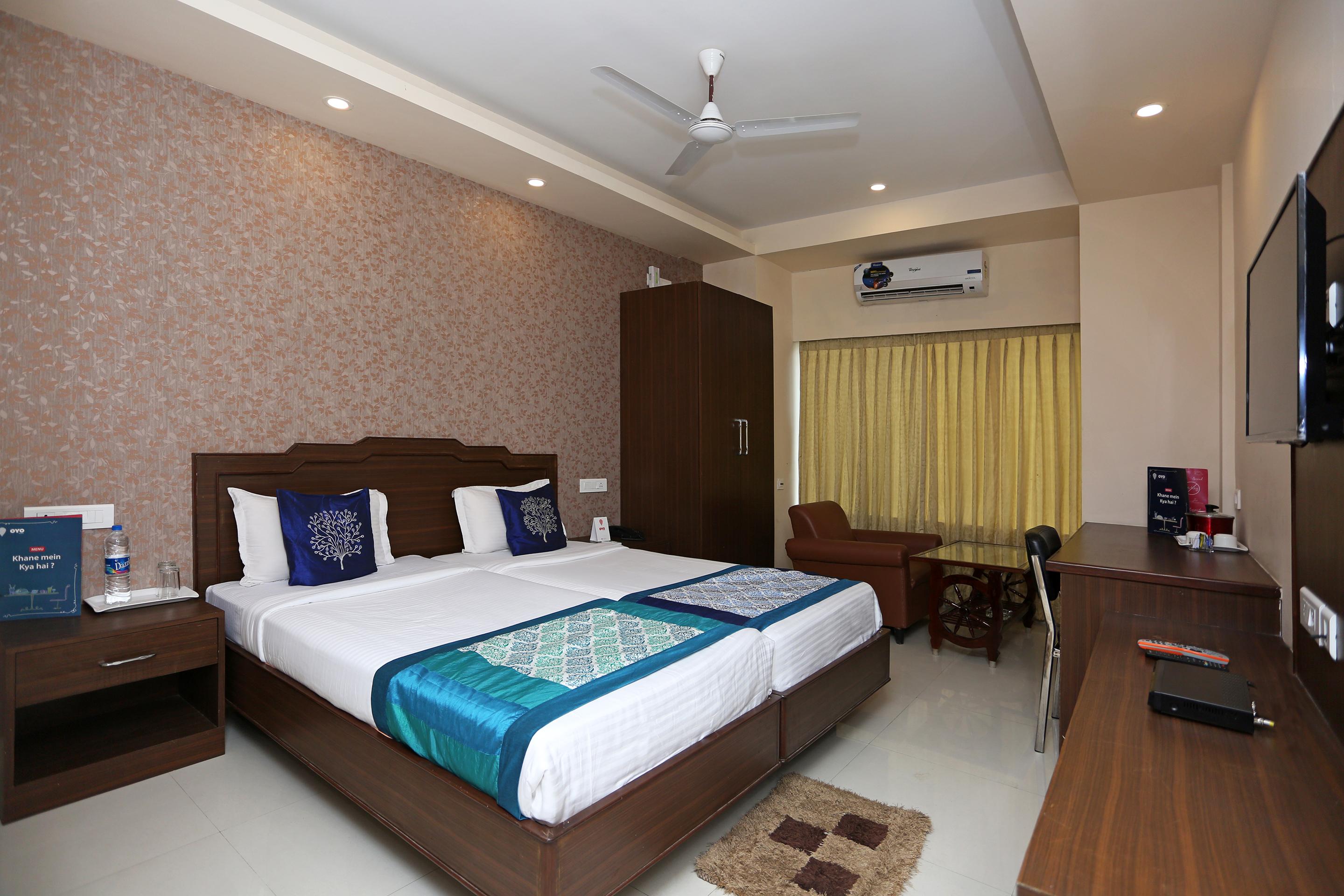 Hotel Railview בובנשוואר מראה חיצוני תמונה