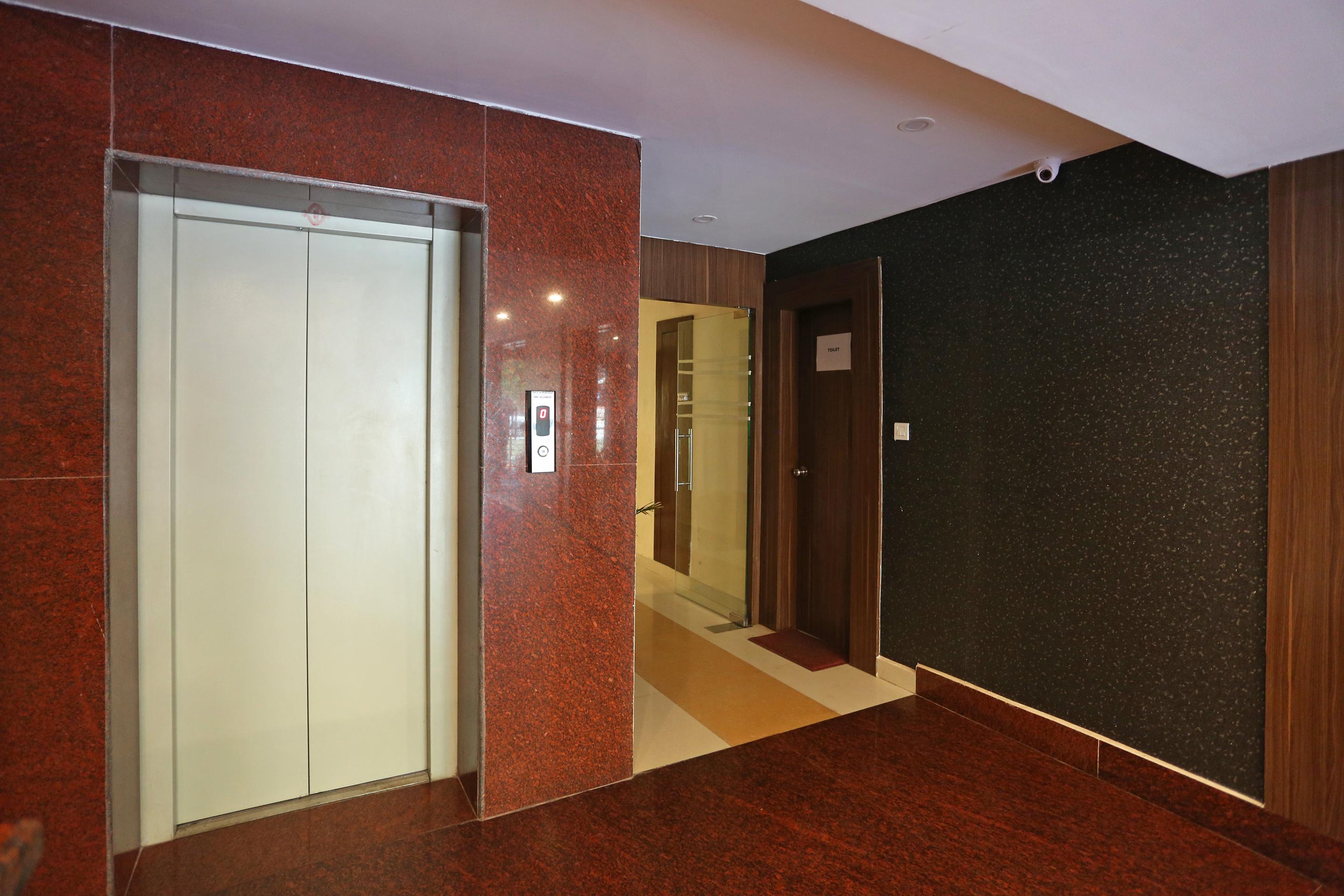 Hotel Railview בובנשוואר מראה חיצוני תמונה