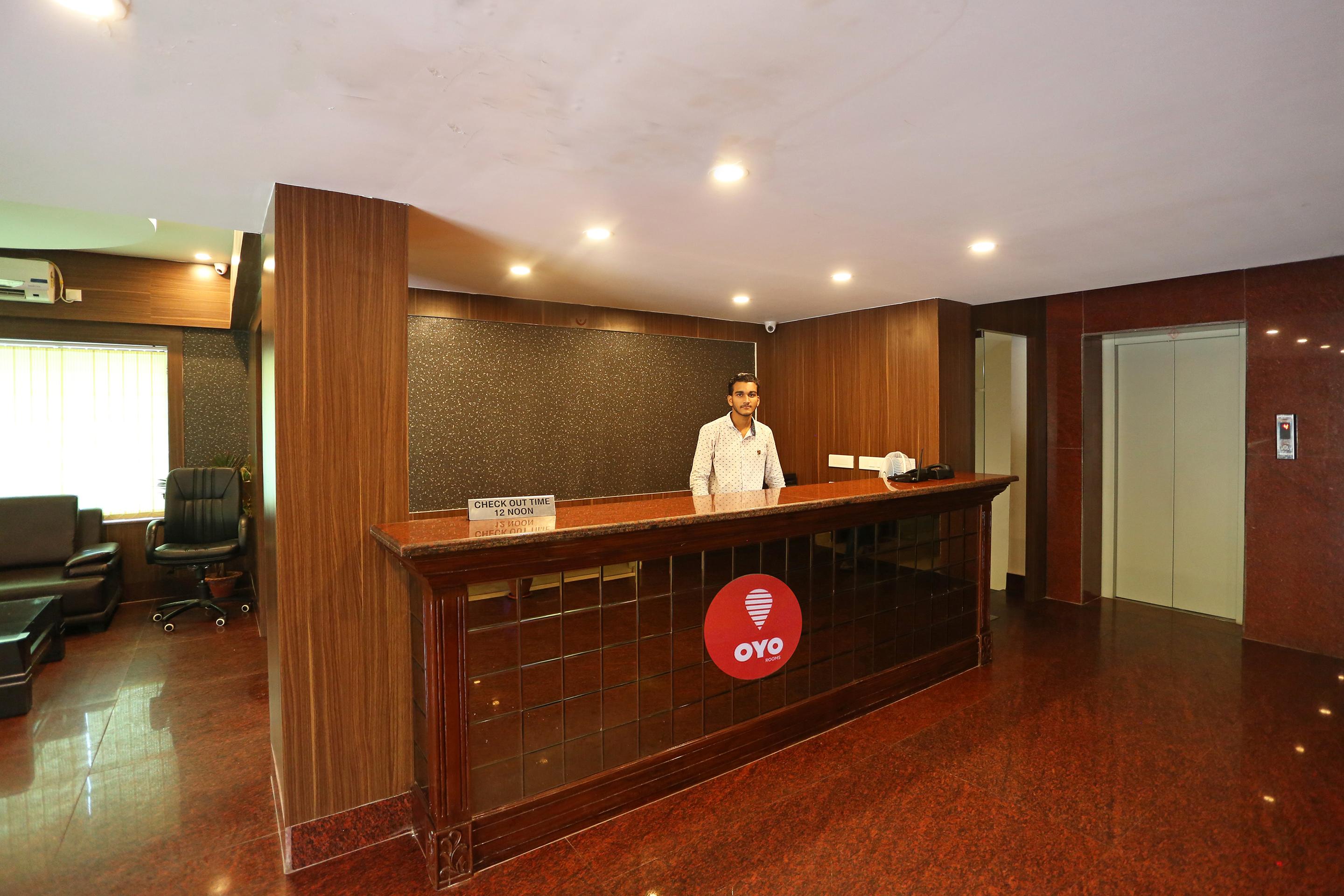 Hotel Railview בובנשוואר מראה חיצוני תמונה
