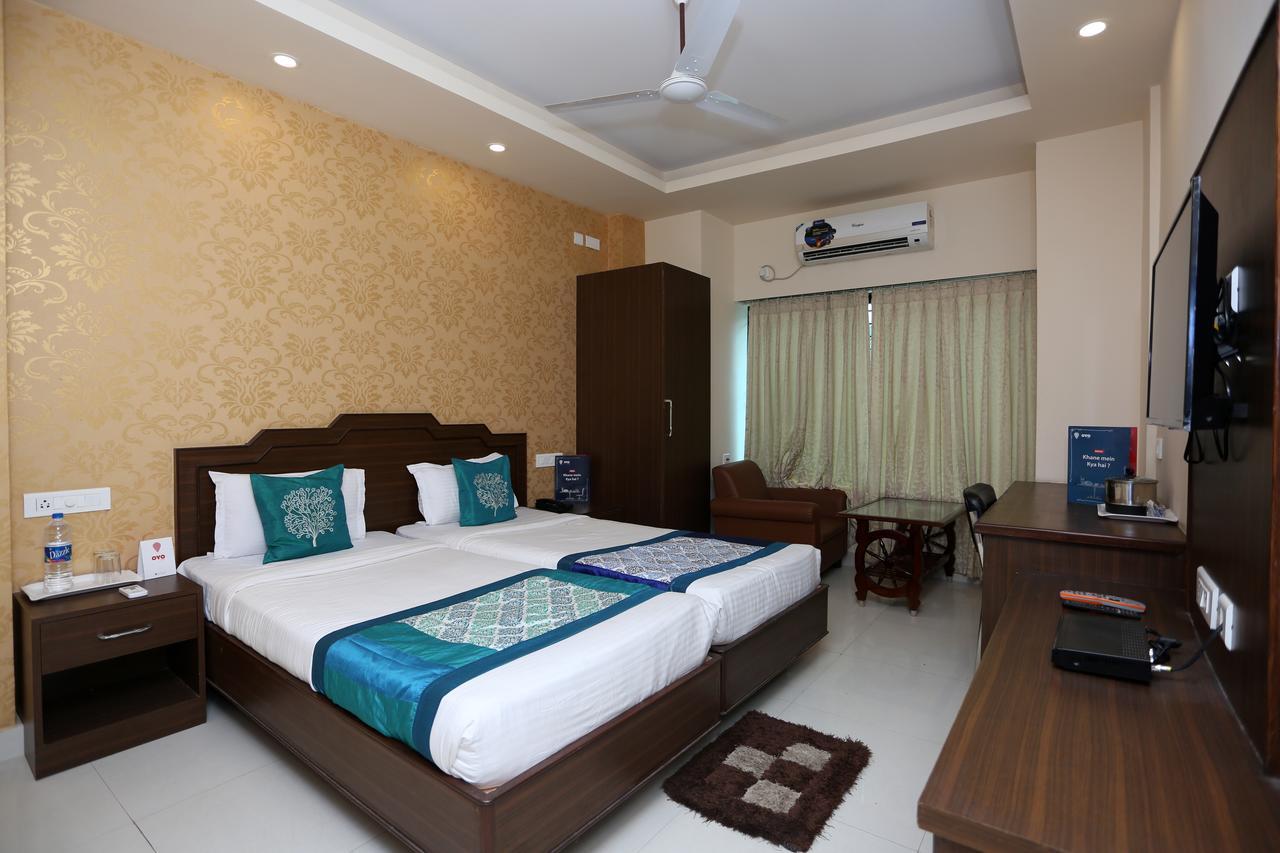 Hotel Railview בובנשוואר מראה חיצוני תמונה